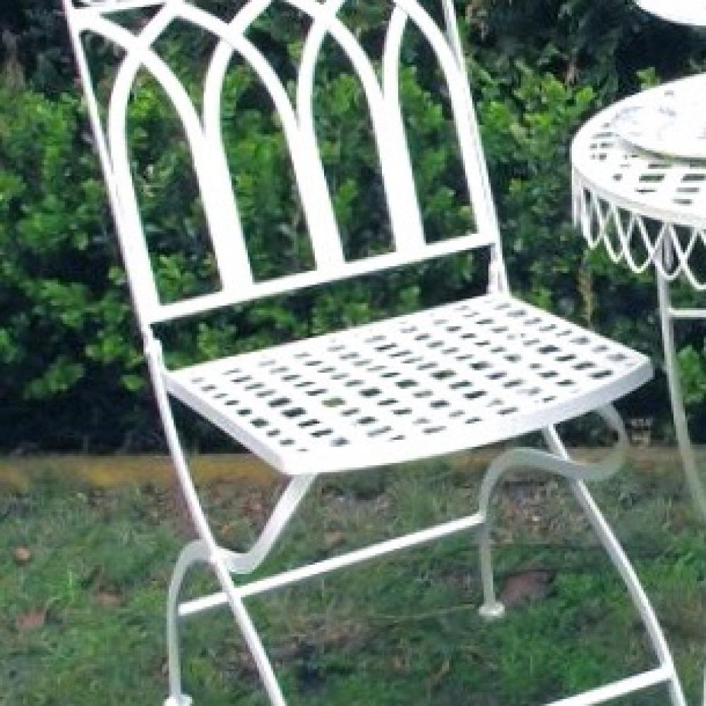 White wrought iron chair Frank and Joy